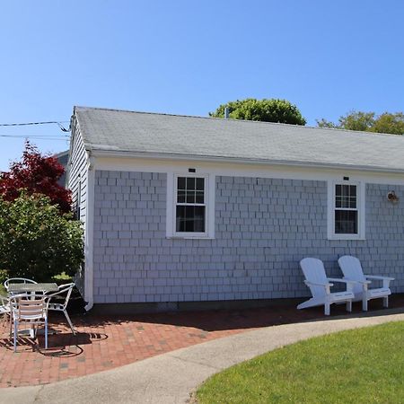 Seaside Serenity, Just A Block /0.1 Mile Away From The Beach Yarmouth Port Esterno foto