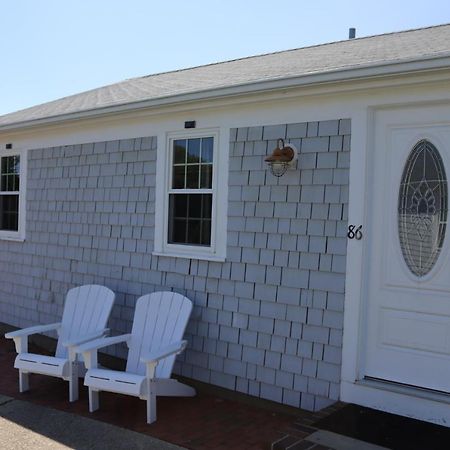 Seaside Serenity, Just A Block /0.1 Mile Away From The Beach Yarmouth Port Esterno foto