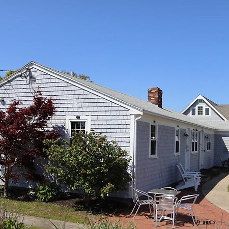 Seaside Serenity, Just A Block /0.1 Mile Away From The Beach Yarmouth Port Esterno foto