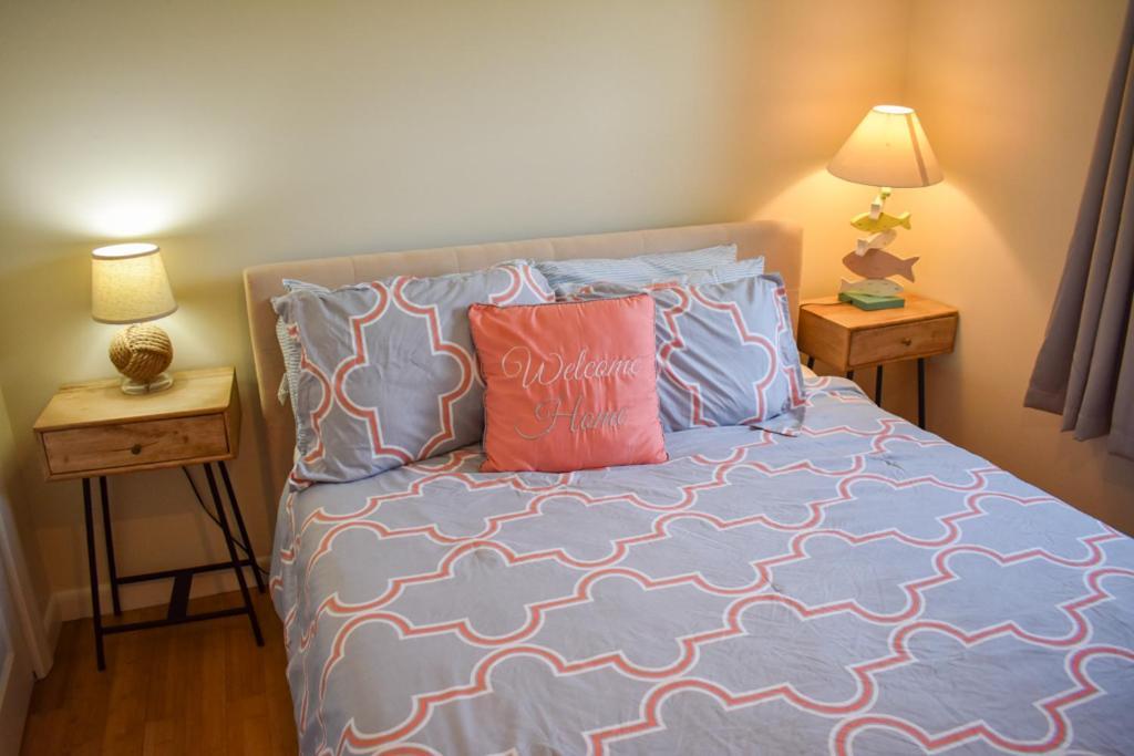Seaside Serenity, Just A Block /0.1 Mile Away From The Beach Yarmouth Port Esterno foto